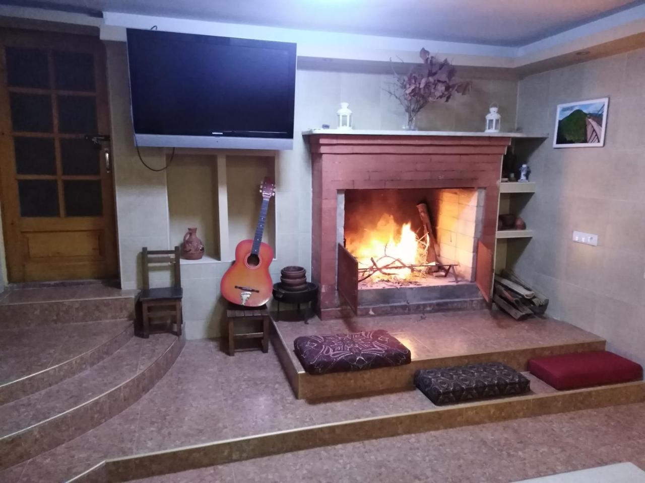 بيت شباب Feola كوتايسي المظهر الخارجي الصورة
